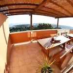 In With Seaview, Terrace, Air Condition, Wifi 아파트 *