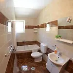 아파트 In With Seaview, Terrace, Air Condition, Wifi