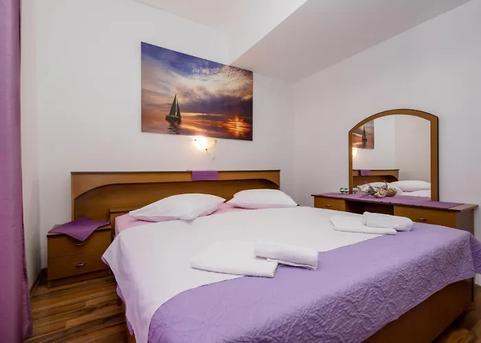 Apartamento In With Seaview, Terrace, Air Condition, Wifi Mundanije