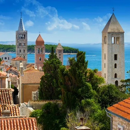 In With Seaview, Terrace, Air Condition, Wifi Appartamento *