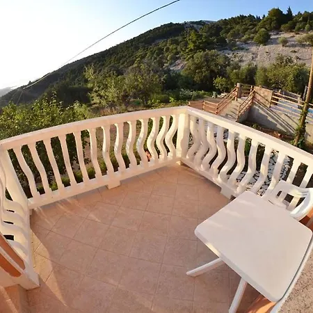 公寓 In With Seaview, Terrace, Air Condition, Wifi *